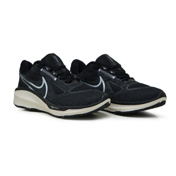 Nike Vomero 17 - Preto/Branco - Imagem 3